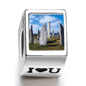 Pandora Callanish Standing Stones Photo Flower Charm image