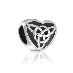 Pandora Celtic Knot Triquetra Heart Charm image