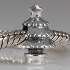 Pandora Christmas Tree Shining Charm