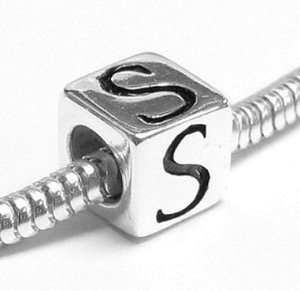 Pandora Dice Cube Letter S Charm image