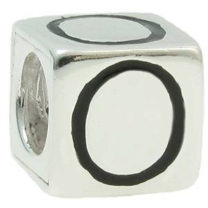 Pandora Dice Initial O Charm image