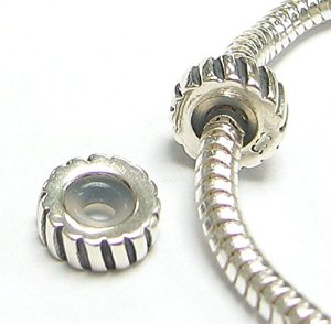 Pandora Focal Round Stopper Charm image