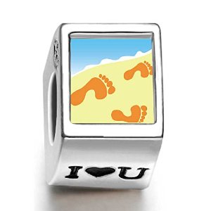 Pandora Footprints In The Sand Photo Charm image