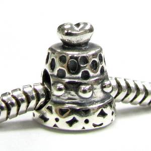 Pandora Stamped Wedding Cake Charm image