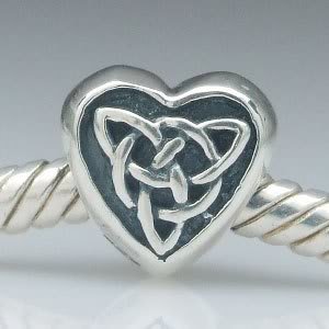 Pandora Triquetra Celtic Knot Heart Charm