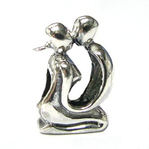 Pandora Valentines Kissing Couple Charm